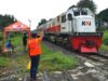 Antisipasi Arus Mudik Lebaran, KAI Siagakan Petugas Tambahan di Perlintasan Tanpa Palang di Banyuwangi
