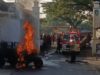 Motor Tossa Terbakar di Jalan Belitung Banyuwangi, Diduga Akibat Korsleting Aki